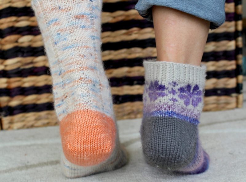 No-Heel Spiral Socks pattern by La Maison Rililie | Sock knitting patterns, Knitting  socks, Beginner knitting patterns
